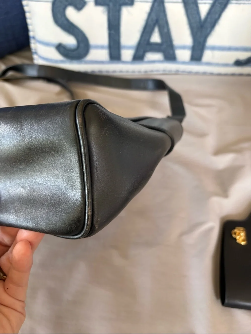 VTG Salvatore Ferragamo Black Leather Flap Bag + Wanda Tri-Fold WalletSET 2items - Picture 10 of 16
